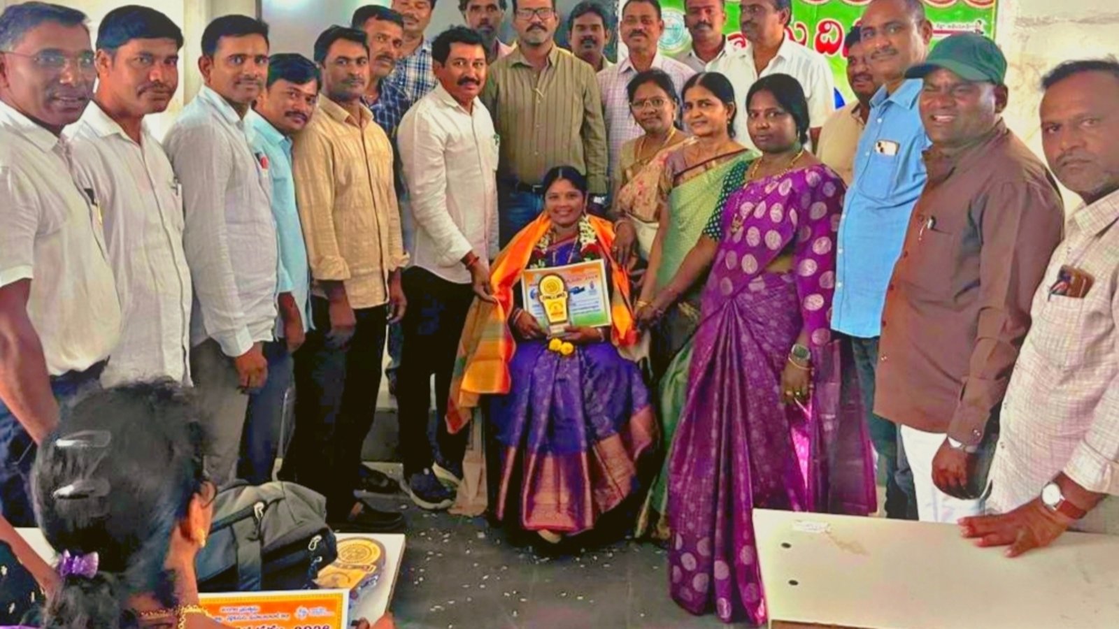 సిఆర్పి కవితకు ఉత్తమ పురస్కారం..