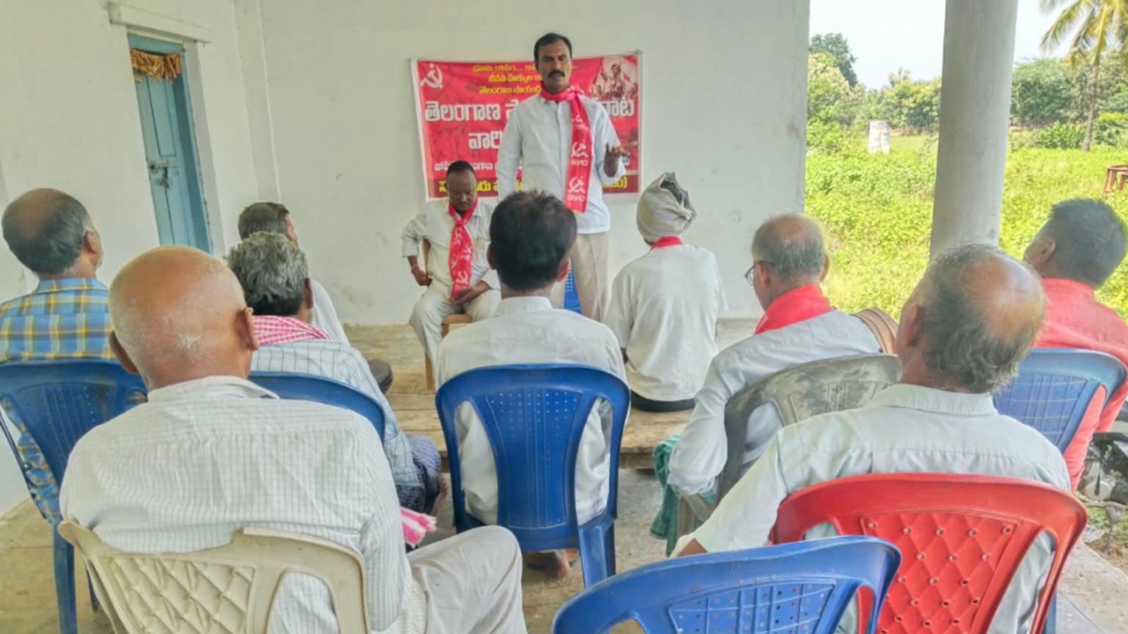 తెలంగాణ భారత్ లో విలీనంలో కమ్యూనిస్టుల పాత్ర కీలకం భారత్ సమాచార్ మహబూబాబాద్ జిల్లా: తెలంగాణ సాయుధ పో
