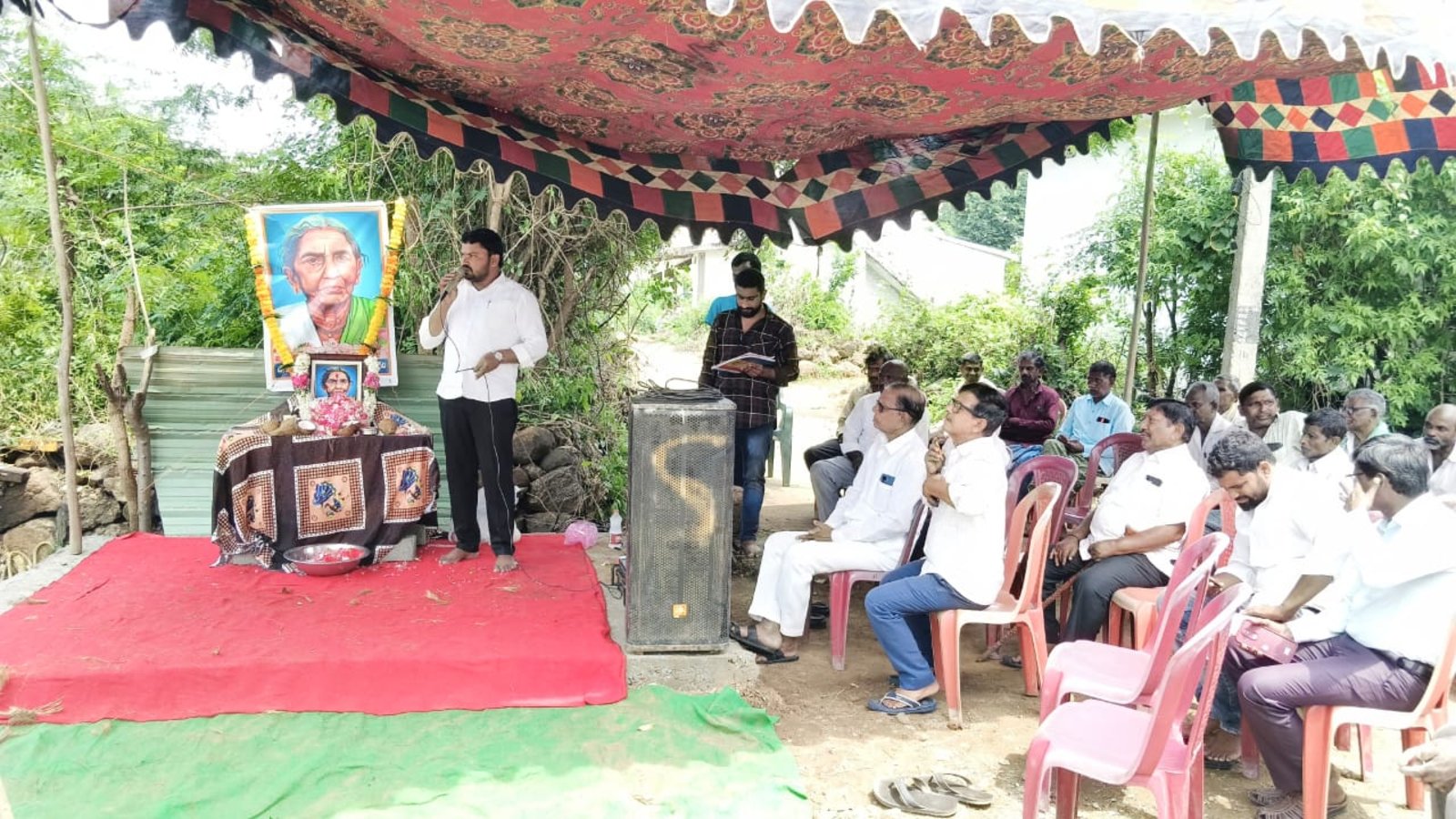 ఐలమ్మ పోరాటం నేటి యువతకు ఆదర్శం