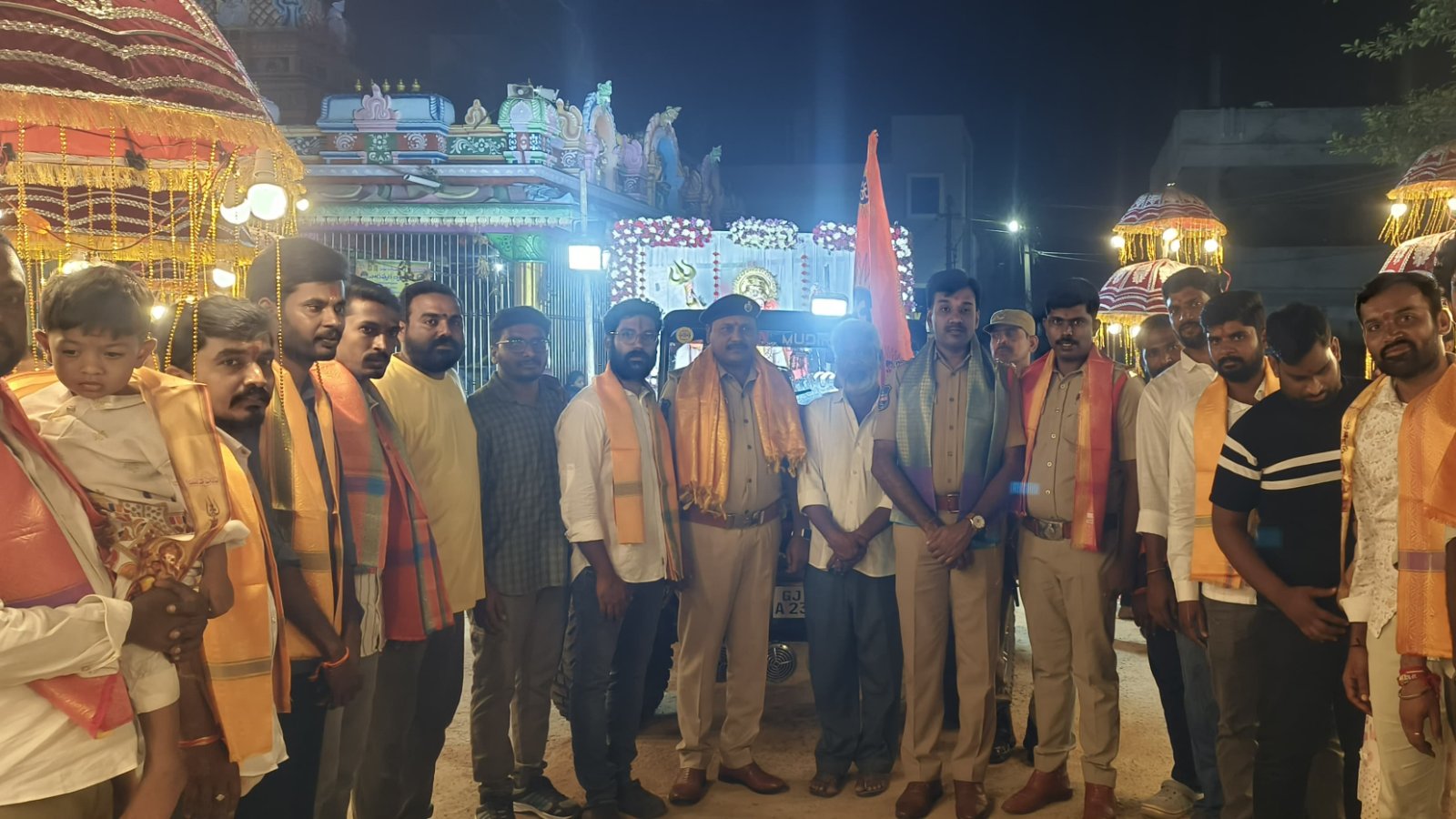 అంగరంగ వైభవంగా వినాయక నిమర్జనం