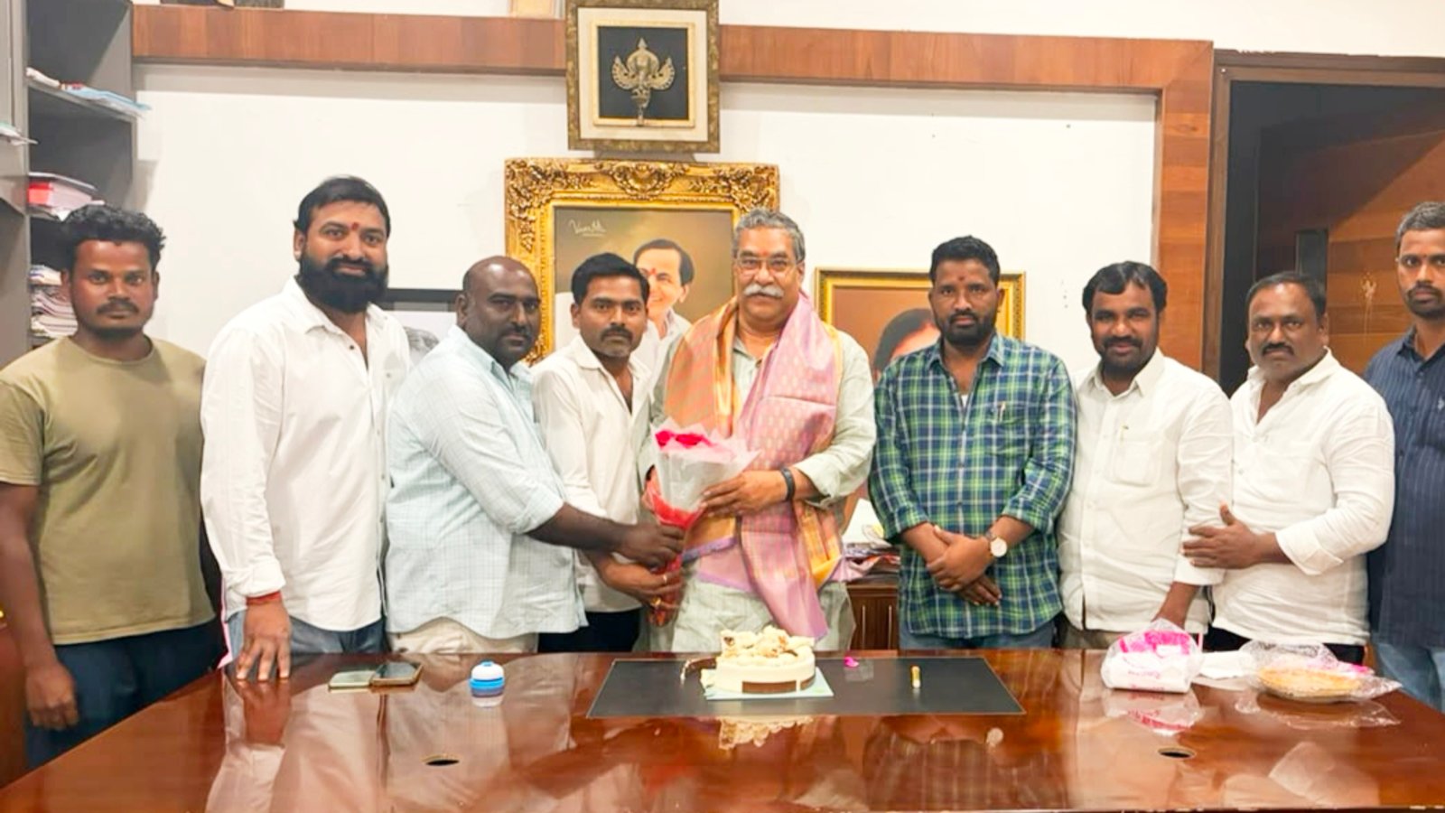 ఘనంగా దేవేందర్ రెడ్డి జన్మదిన వేడుకలు