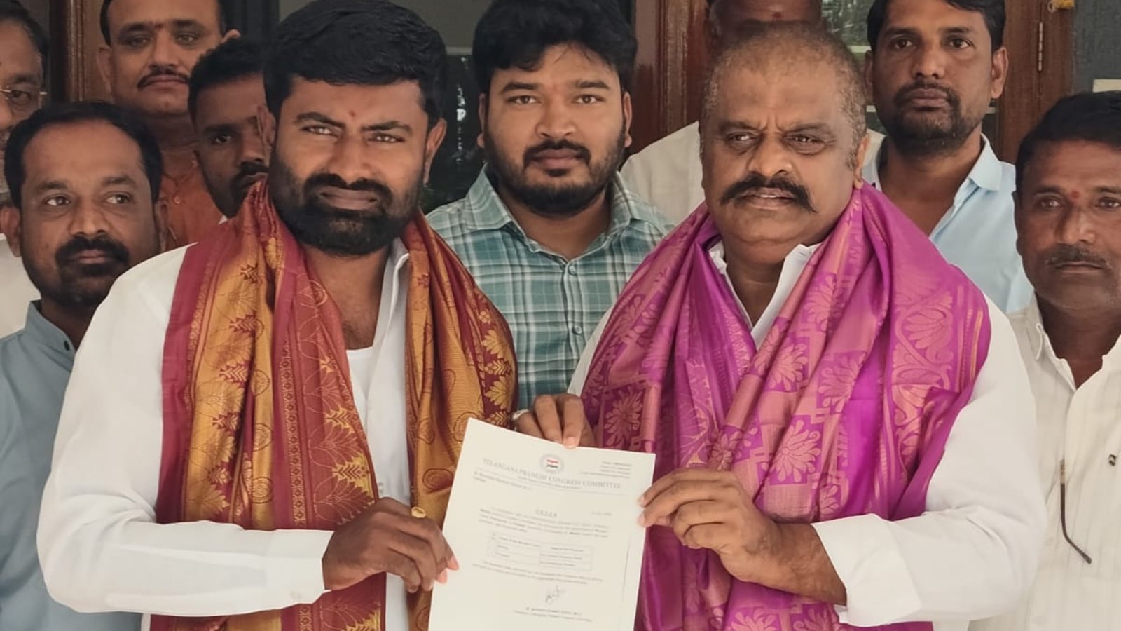 మండల కాంగ్రెస్ అధ్యక్షుడిగా యెన్నం రాజేందర్ రెడ్డి..