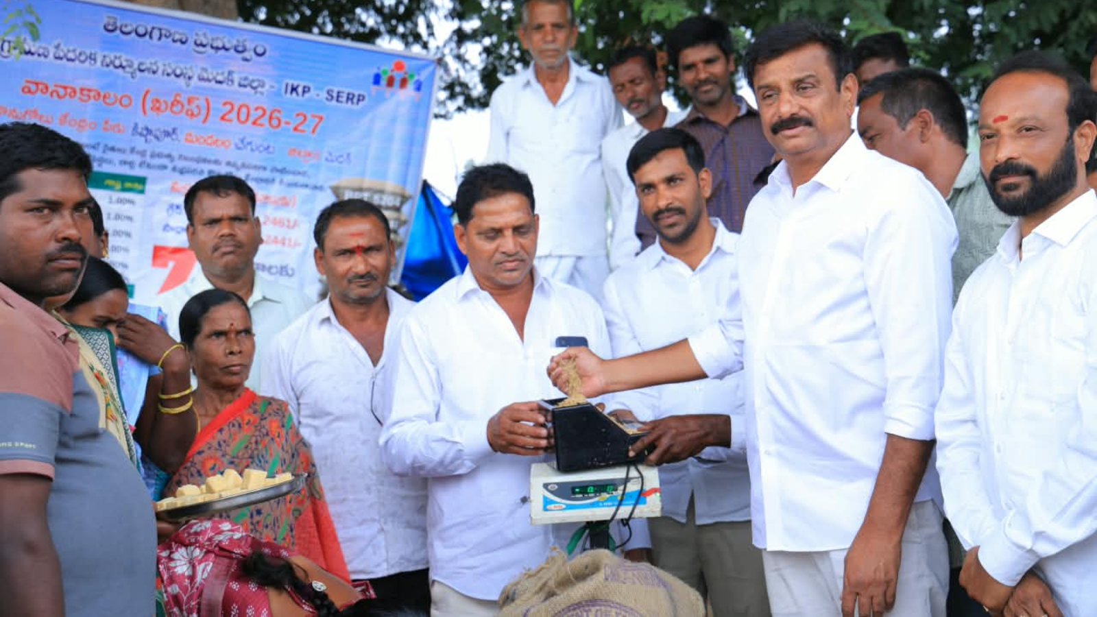 చేగుంట, నార్సింగి మండలాలను కరువు మండలాలుగా ప్రకటించాలి..ఎమ్మెల్యే కొత్త ప్రభాకర్ రెడ్డి