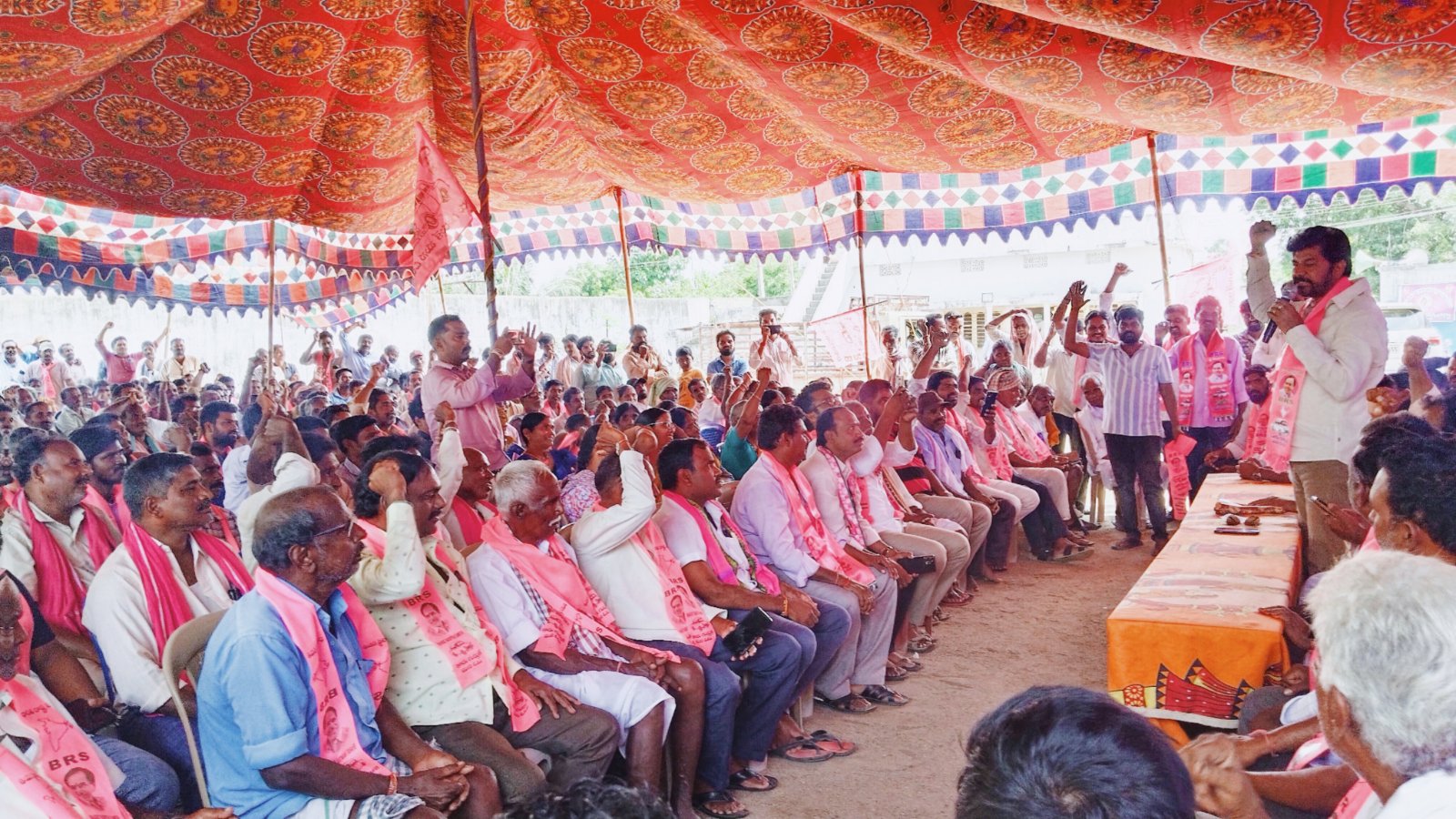 రాష్ట్రంలో బీఆర్ఎస్ ప్రభుత్వం ఏర్పాటు ఖాయం.. మాజీ ఎమ్మెల్యే శంకర్ నాయక్