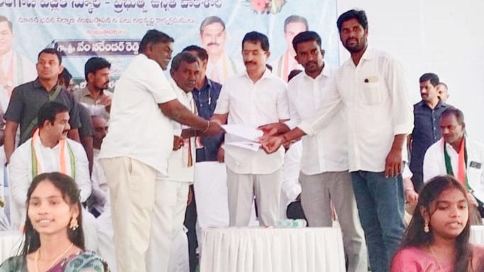PHCలో డయాలసిస్ కేంద్రం ఏర్పాటు చేయాలి