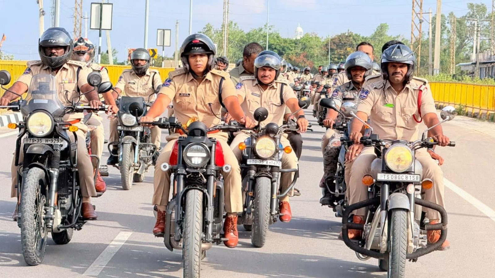మెదక్ జిల్లా పోలీస్ కార్యాలయంలో అమరావతి త్యాగాలు చిరస్మన్యం