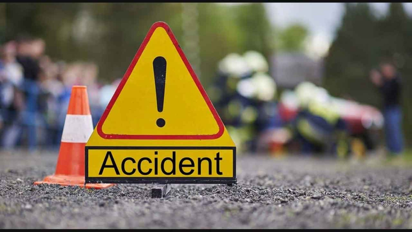 హైవేపై రోడ్డు ప్రమాదం.. ఒకరు మృతి