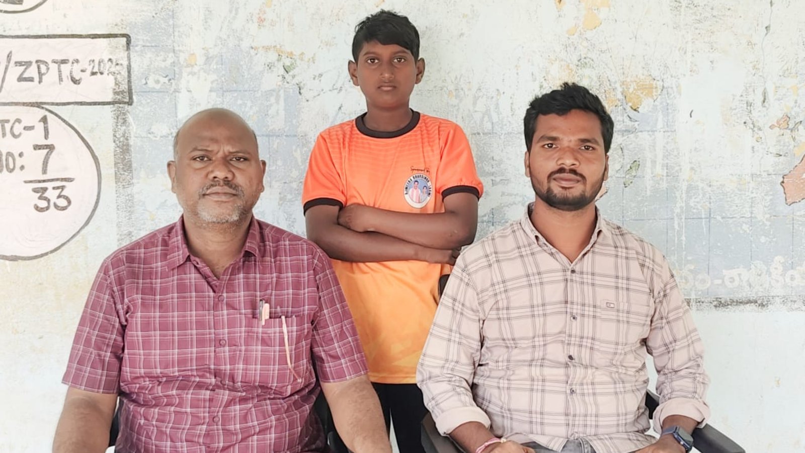 సాఫ్ట్‌బాల్‌లో అదరగొట్టిన ఇనుగుర్తి విద్యార్థి