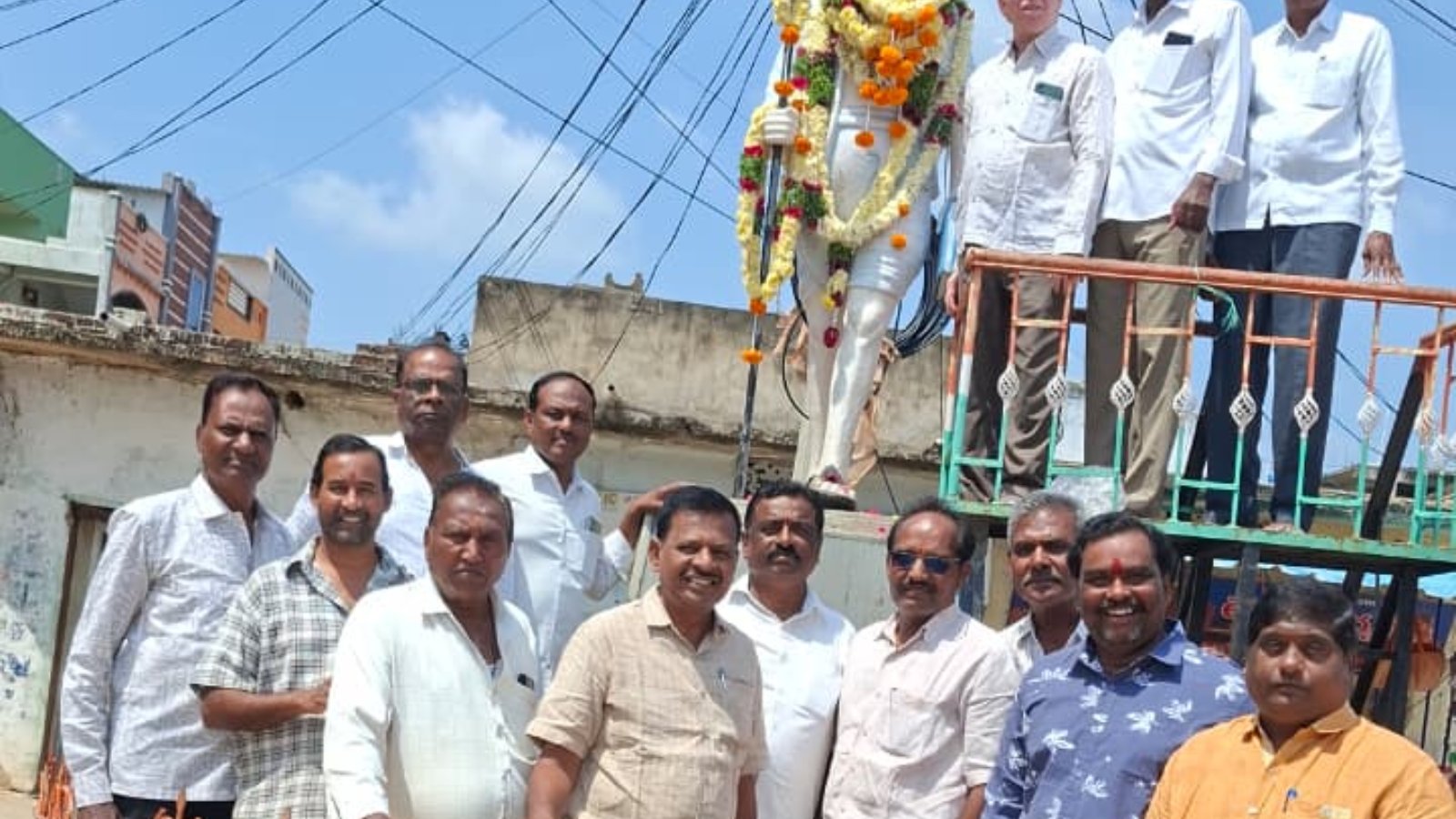ఘనంగా మహాత్మా గాంధీ లాల్ బహుదూర్ శాస్త్రి జన్మదిన వేడుకలు