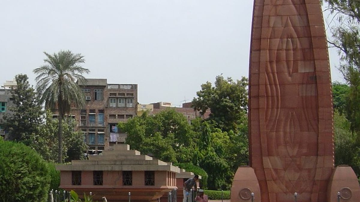 Massacre_memorial_in_Amritsar