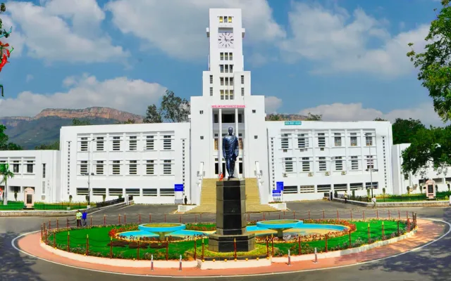 Adminitrative-Building