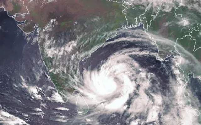 cyclone2-1589884136