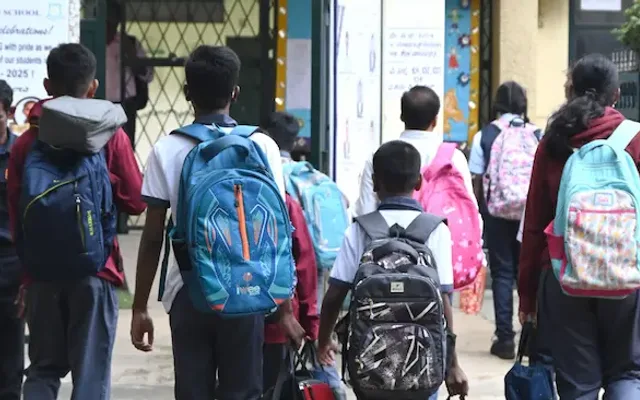 deccanherald_2025-05-28_7sefmrrl_Bng26-School-reopen-02