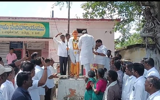 WhatsApp Image 2025-10-08 at 5.15.30 PM