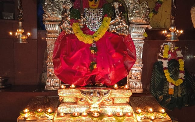 WhatsApp Image 2025-10-27 at 8.50.37 PM